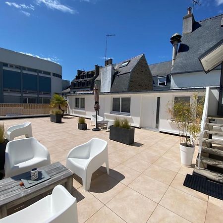 Votre Mini Maison En Plein Coeur Du Centre Ville -Terrasse - Et Parking Prive Sur Place Clos - Draps Et Menage Inclus Concarneau Exteriör bild