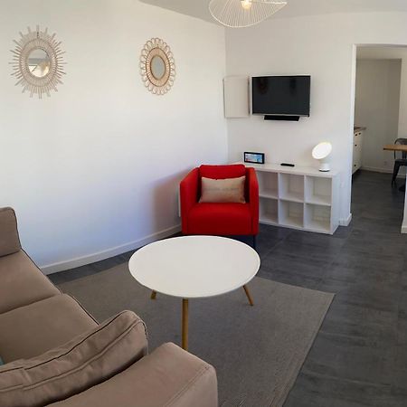Votre Mini Maison En Plein Coeur Du Centre Ville -Terrasse - Et Parking Prive Sur Place Clos - Draps Et Menage Inclus Concarneau Exteriör bild